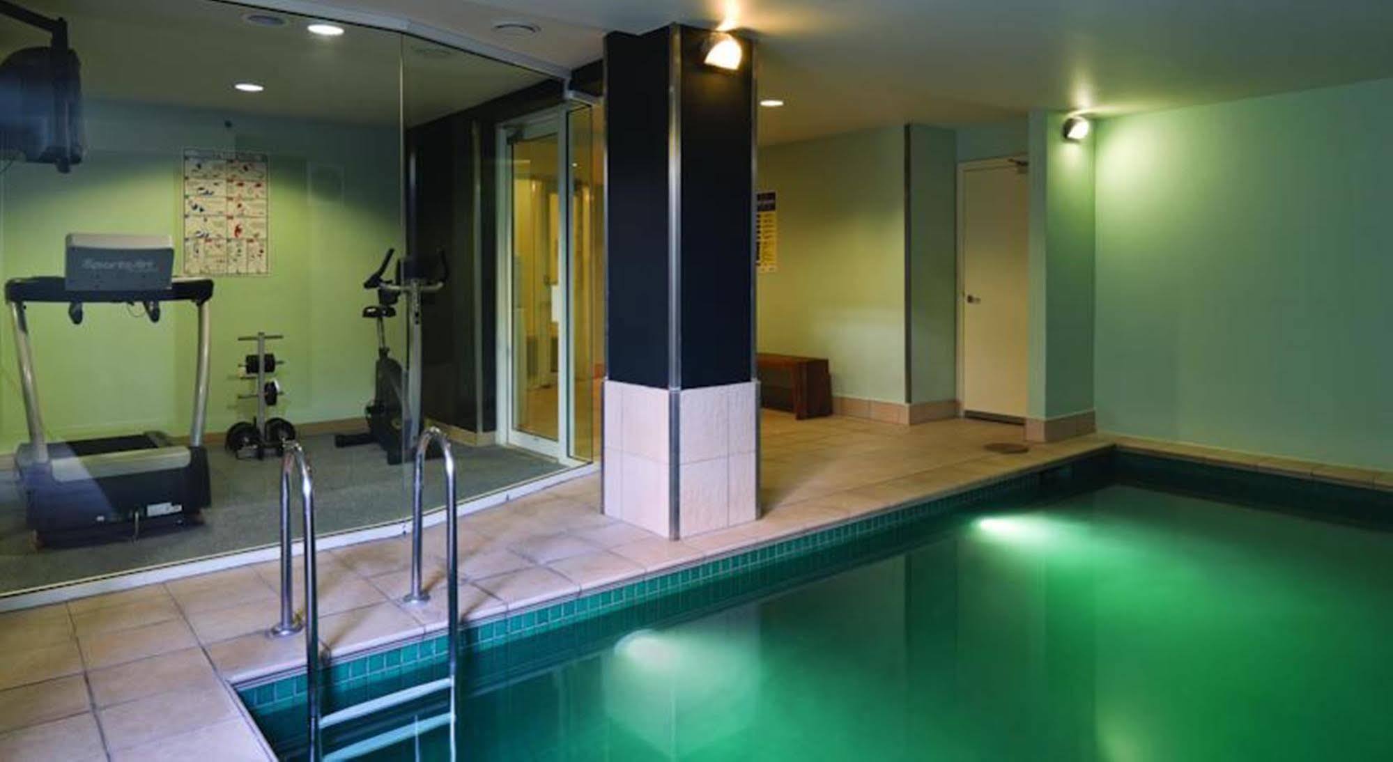 Adina Apartment Hotel South Yarra Melbourne Exterior foto